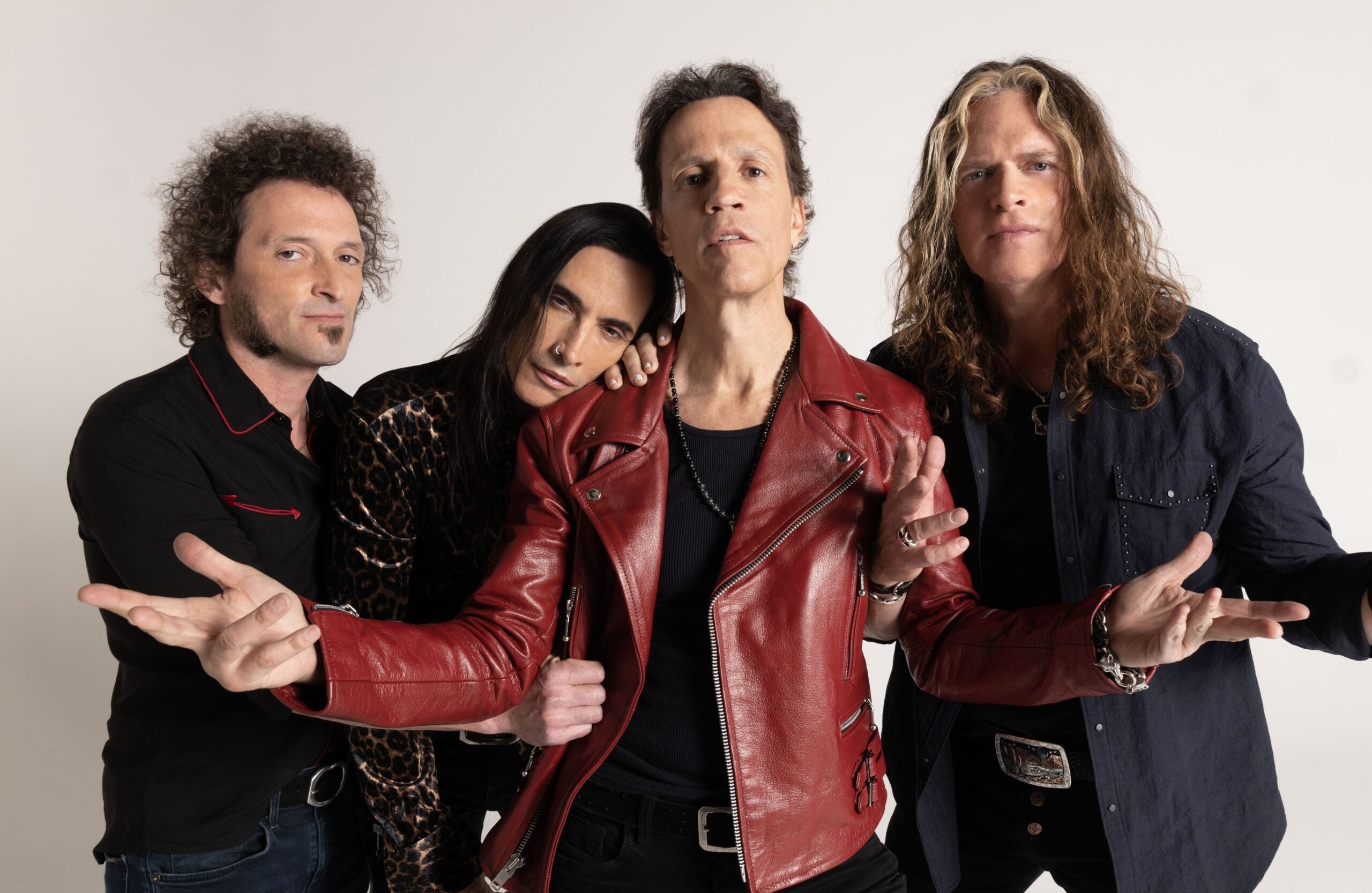 Celebrate A New Album With Boston 39 s Own Extreme At Roadrunner