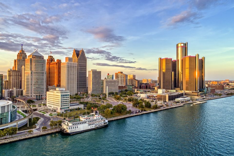 Fly Away With 8 Major Airports Serving Detroit And The Region
