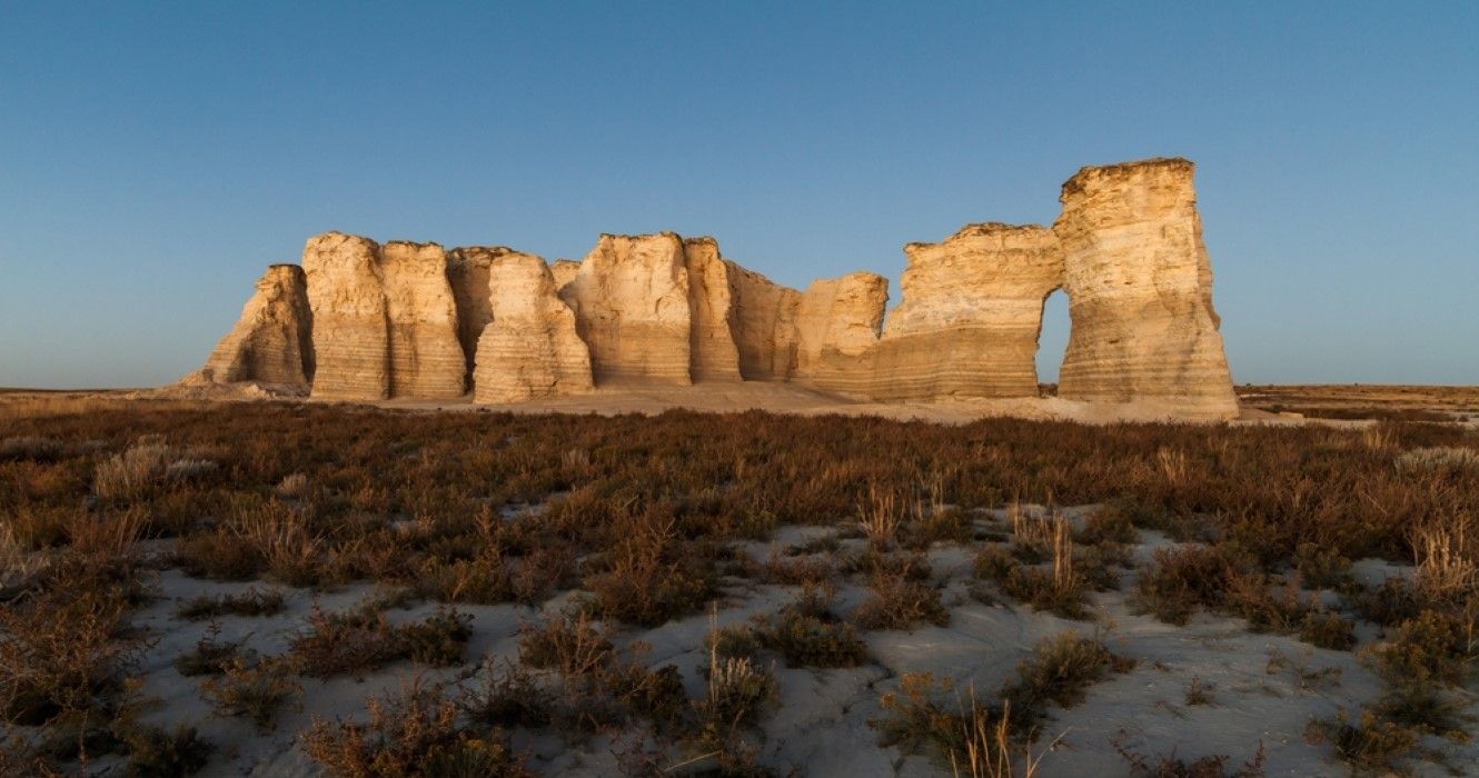 You Can Visit Monument Rocks AKA The Kansas 39 Chalk Pyramids 39 